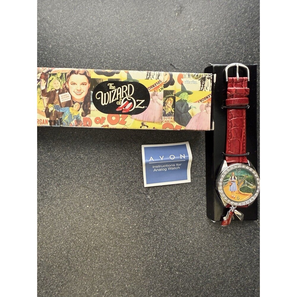 VINTAGE WIZARD OF OZ WRIST WATCH AVON  WARNER BROTHERS ENT. NEVER USED  NWT Glam